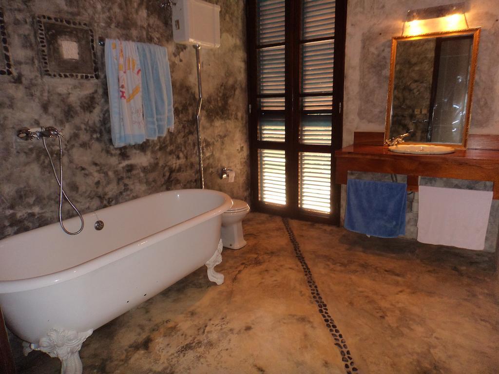 Jardim Botanico Me-Zochi Hotel Sao Tome Bilik gambar