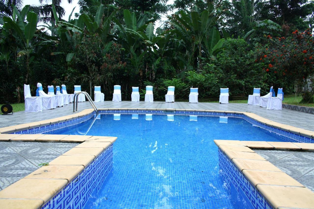 Jardim Botanico Me-Zochi Hotel Sao Tome Luaran gambar