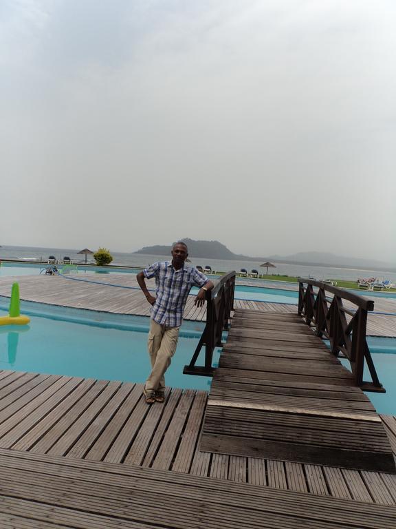 Jardim Botanico Me-Zochi Hotel Sao Tome Luaran gambar